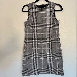 Theory houndstooth shift dress size 00